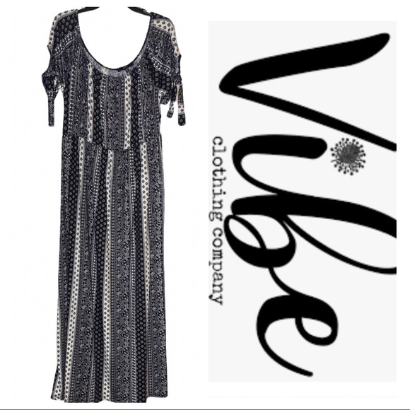 Brand New! Vibe Sportswear Black and White Vertical Striped Printed Dress Sz 2X - Picture 3 of 10